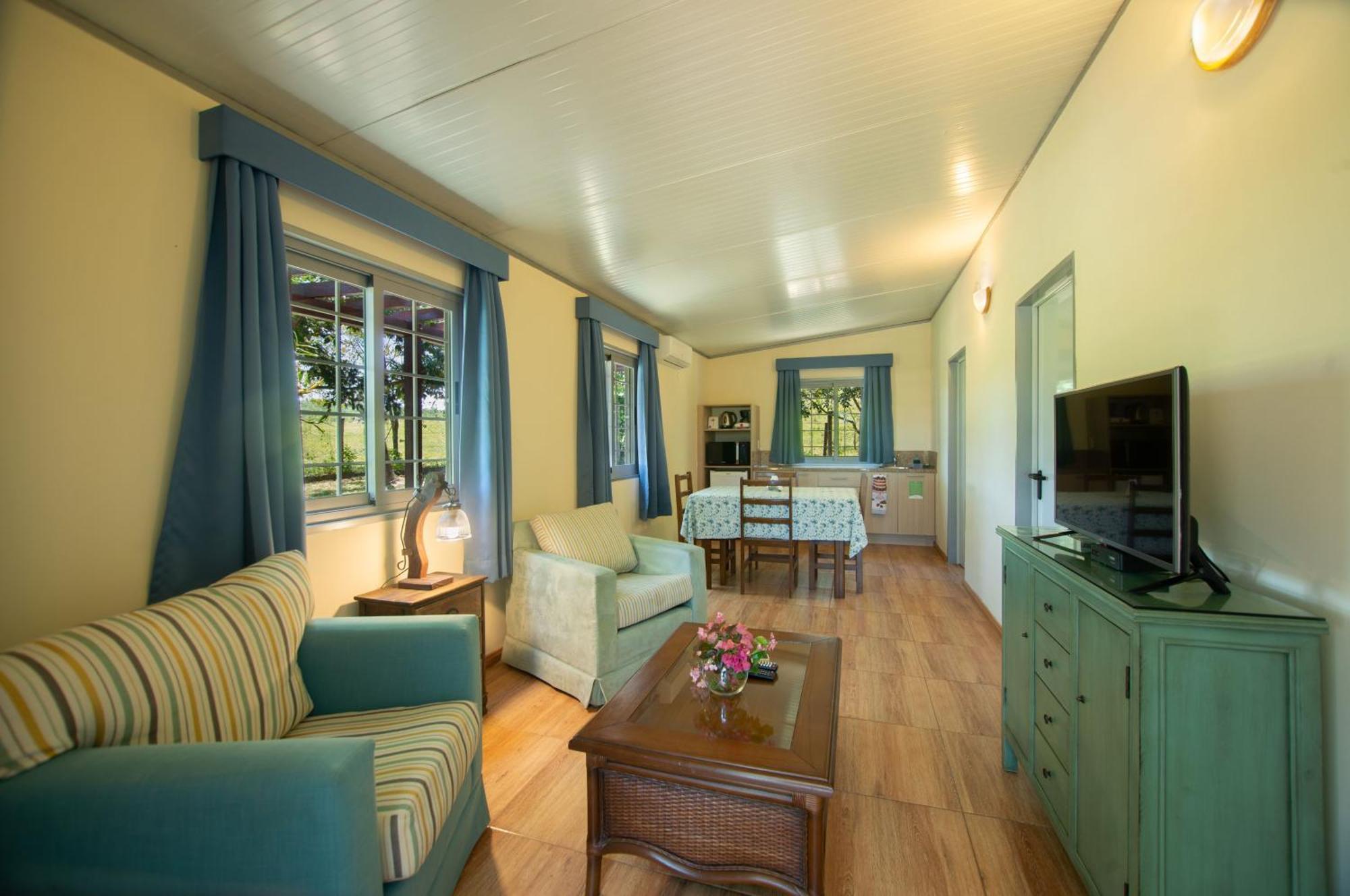 Vista Alegre Natural Resort - Bungalows Independencia Εξωτερικό φωτογραφία